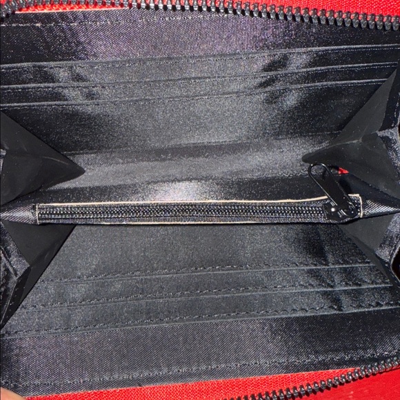 Snoopy Print Wristlet Wallet - Picture 3 of 4